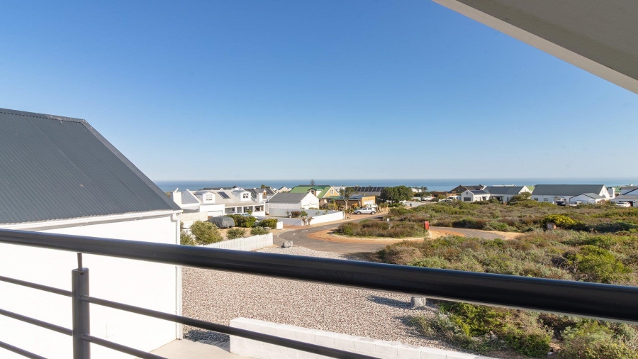 5 Bedroom Property for Sale in Grotto Bay Western Cape